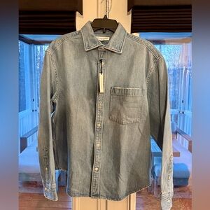 Men’s Banana Republic Denim Shirt - NWT